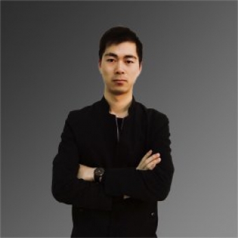 馮蕭 高級設計師